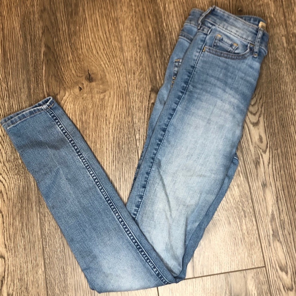 Skinny jeans